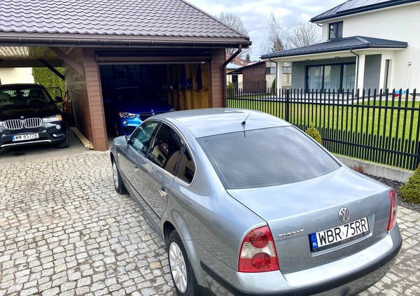 Volkswagen Passat cena 10300 przebieg: 364000, rok produkcji 2003 z Krzeszowice małe 254